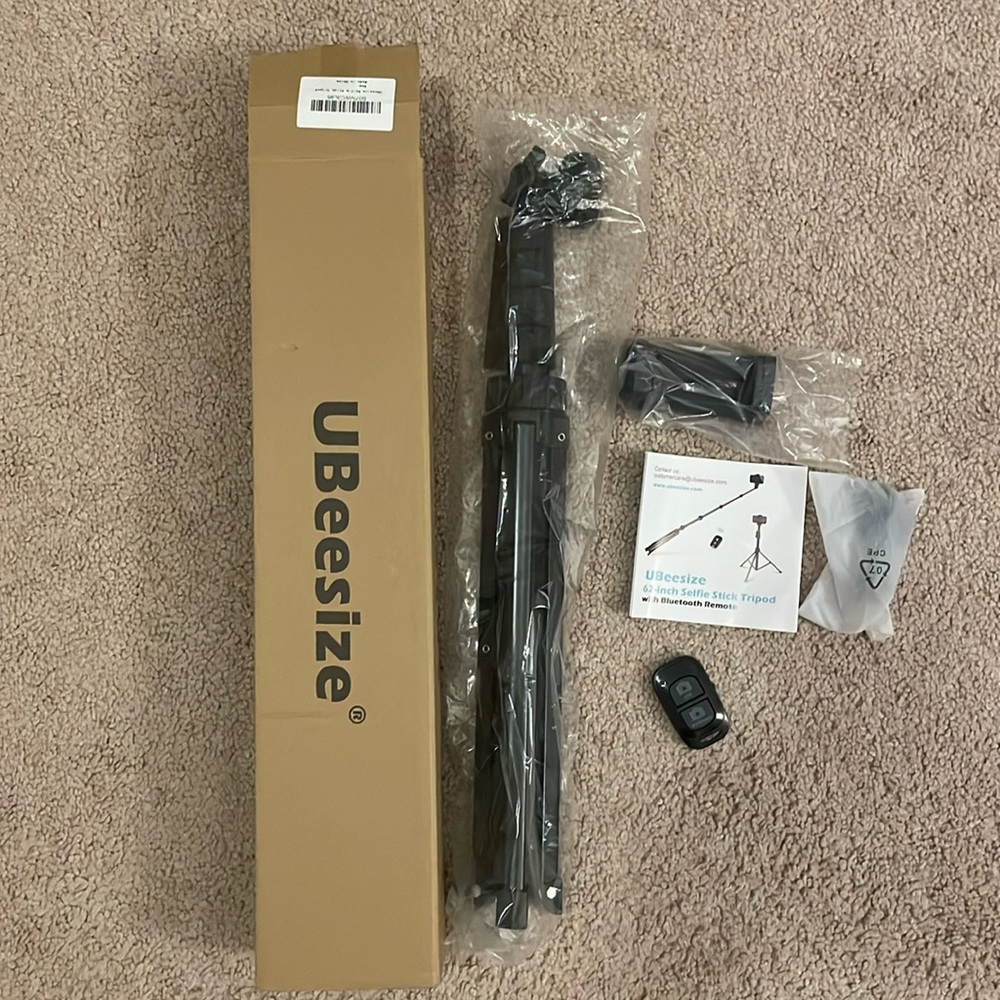 BRAND NEW 62" Phone Tripod & Selfie Stick